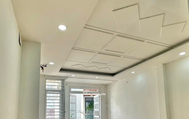 Bán nhà HXH Ngay khu Chợ Vải Phú Thọ Hòa, Tân Phú. 61m2, 4 Tầng, 4PN. Chỉ 7.3 Tỷ còn TL .